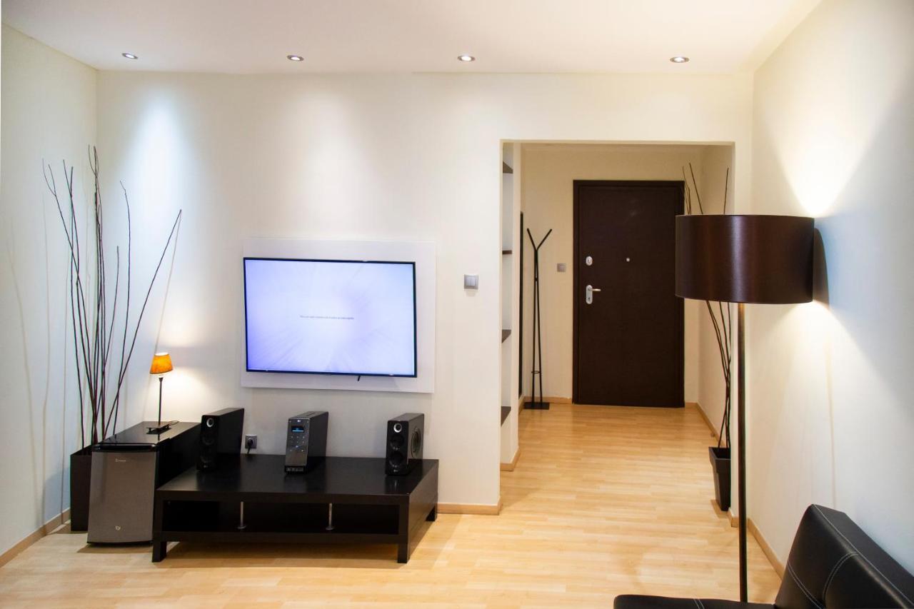 Athens Best Location, 6 Ermou Street, Syntagma Square מראה חיצוני תמונה